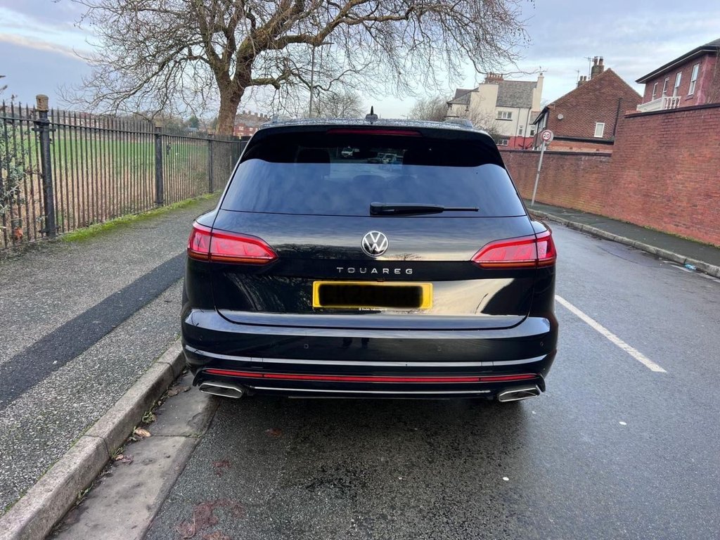 Used Volkswagen Touareg 2023 for sale - 77546650: Photo 9