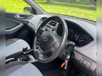 Used Hyundai i20 2017 for sale - 78493454: Photo