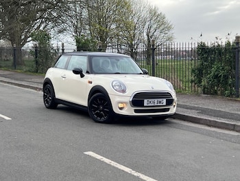Used MINI Hatch 2016 for sale - 78074132: Photo