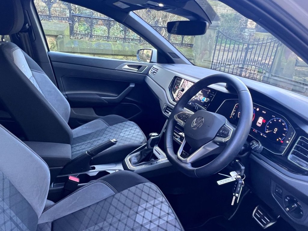 Used Volkswagen Polo 2023 for sale - 77734863: Photo 2