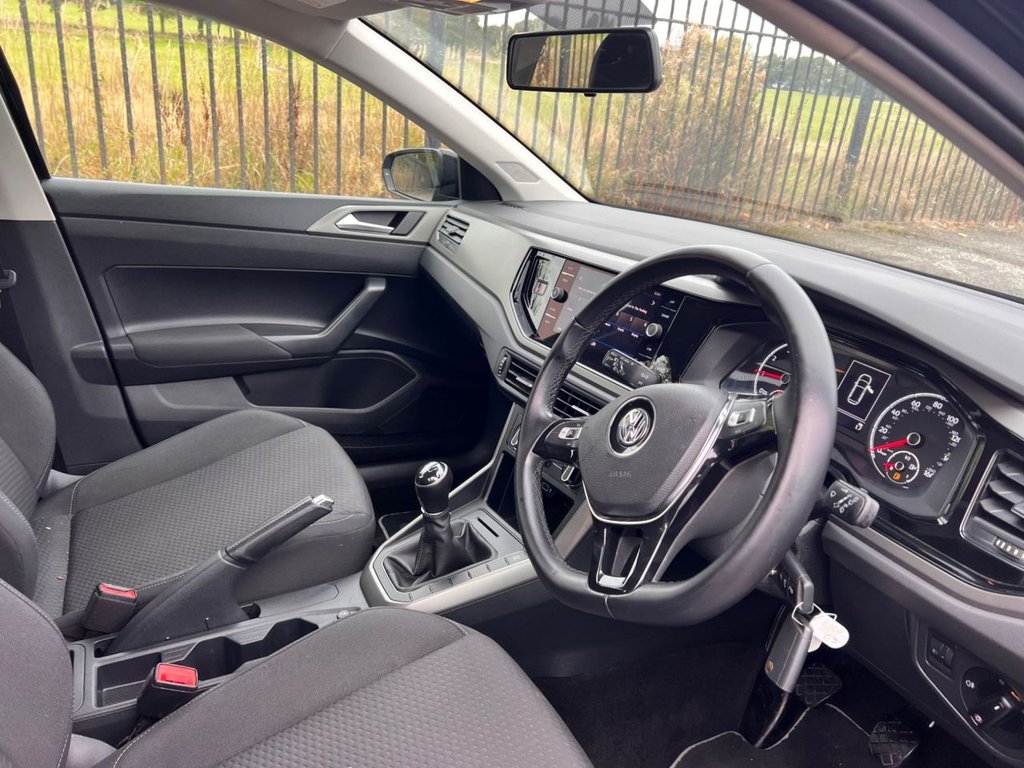 Used Volkswagen Polo 2019 for sale - 76039094: Photo 2