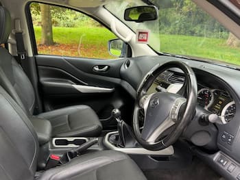 Used Nissan Navara 2019 for sale - 79628816: Photo