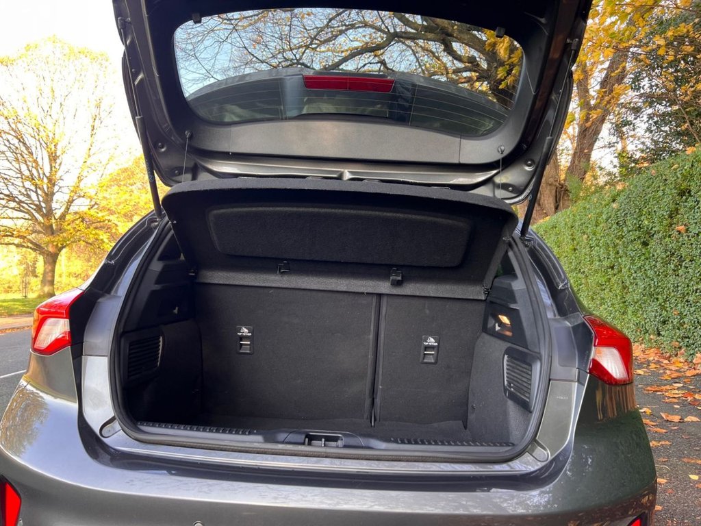 Used Ford Focus 2021 for sale - 76496272: Photo 12