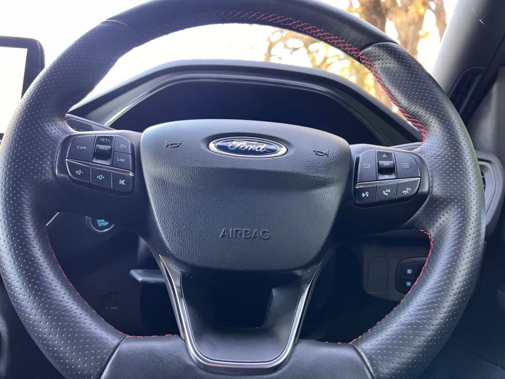 Used Ford Focus 2021 for sale - 76496272: Photo 24