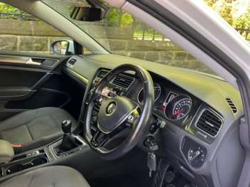 Used Volkswagen Golf 2018 for sale - 74663265: Photo