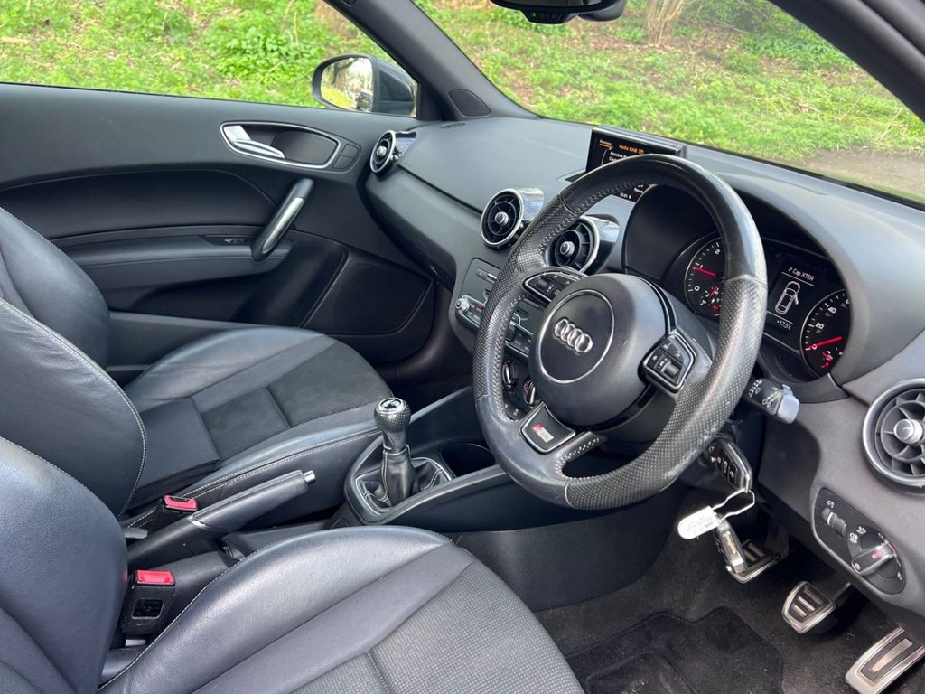 Used Audi A1 2015 for sale - 77952352: Photo 2