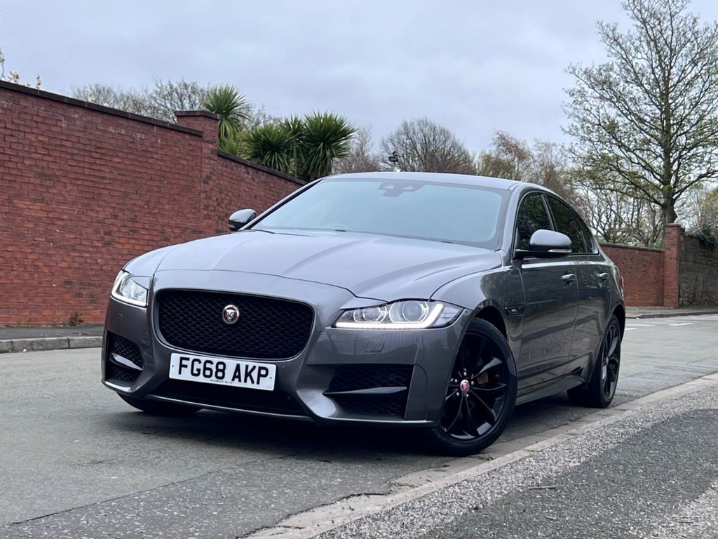Used Jaguar XF 2018 for sale - 78180813: Photo 3