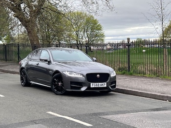 Used Jaguar XF 2018 for sale - 78180813: Photo