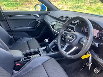 Used Audi Q3 2019 for sale - 77952734: Photo