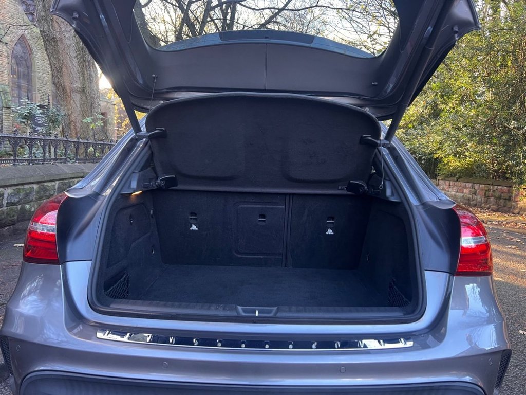 Used Mercedes-Benz GLA 2019 for sale - 76631647: Photo 12