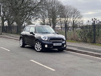 Used MINI Countryman 2016 for sale - 77082356: Photo