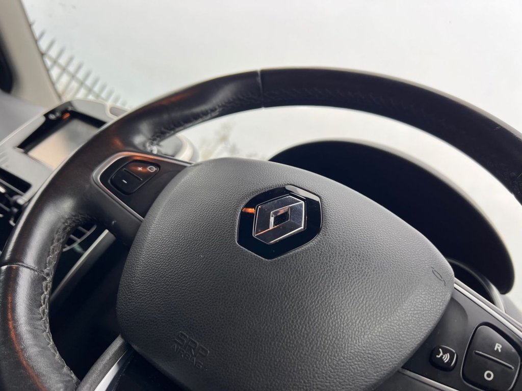 Used Renault Clio 2016 for sale - 76417246: Photo 25