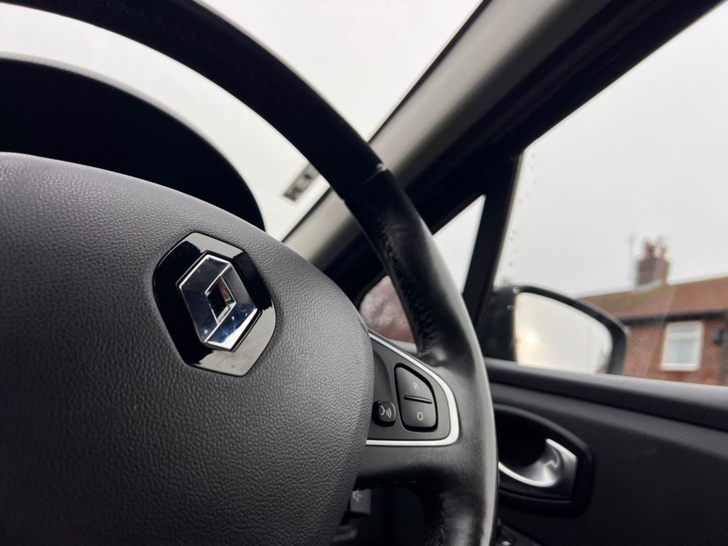 Used Renault Clio 2016 for sale - 76417246: Photo 29