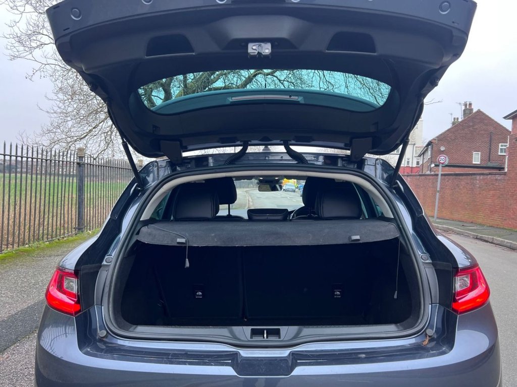 Used Renault Megane 2018 for sale - 77037693: Photo 14