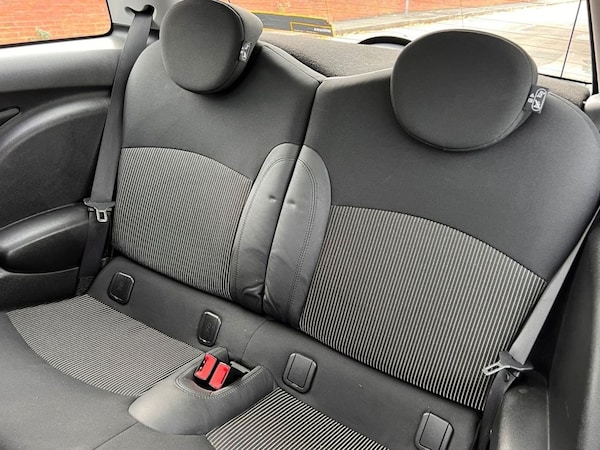 Used MINI Hatch 2010 for sale - 76210895: Photo 15
