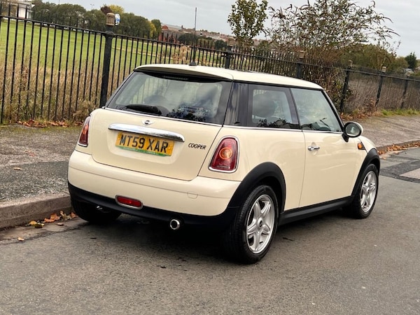 Used MINI Hatch 2010 for sale - 76210895: Photo 6