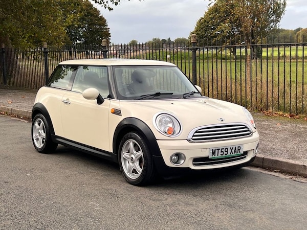 Used MINI Hatch 2010 for sale - 76210895: Photo 7