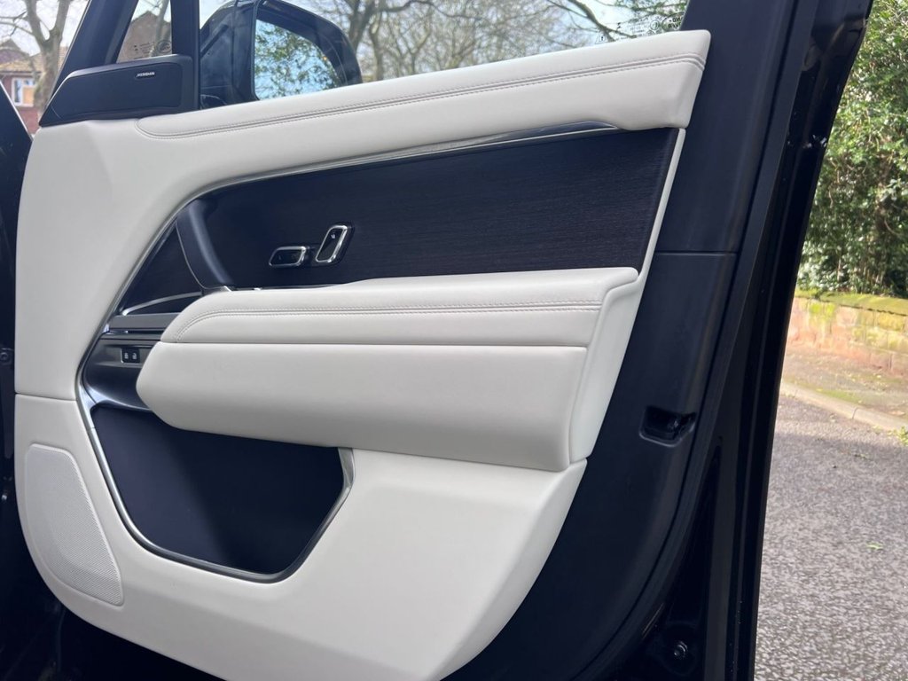 Used Land Rover Range Rover 2023 for sale - 77557742: Photo 38