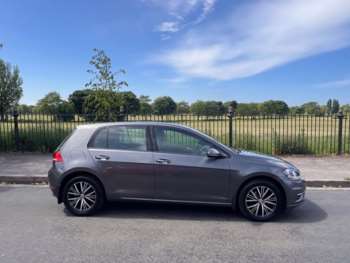 Used Volkswagen Golf 2018 for sale - 74722591: Photo