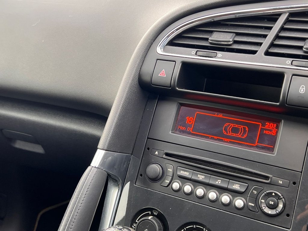 Used Peugeot 3008 2016 for sale - 76303474: Photo 18