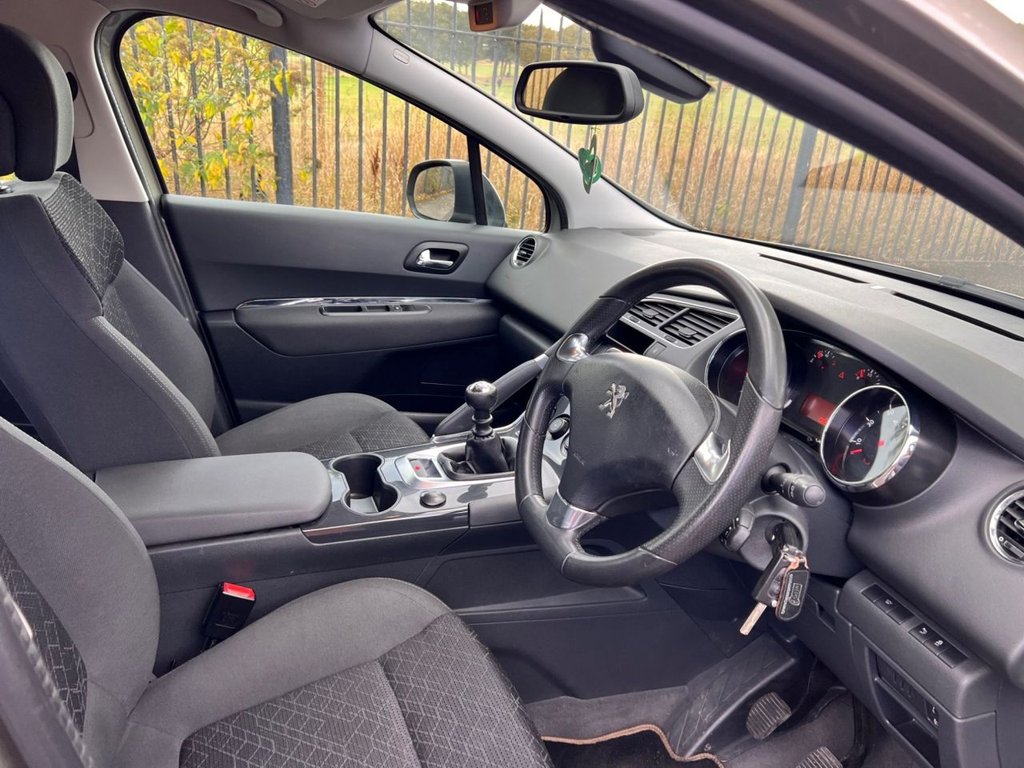 Used Peugeot 3008 2016 for sale - 76303474: Photo 2