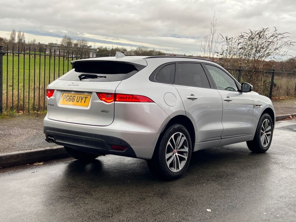 Used Jaguar F-Pace 2017 for sale - 76710723: Photo 5