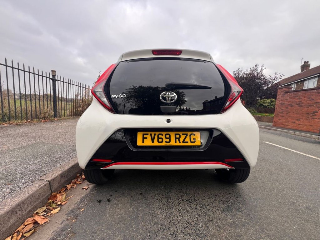 Used Toyota AYGO 2019 for sale - 76245306: Photo 11