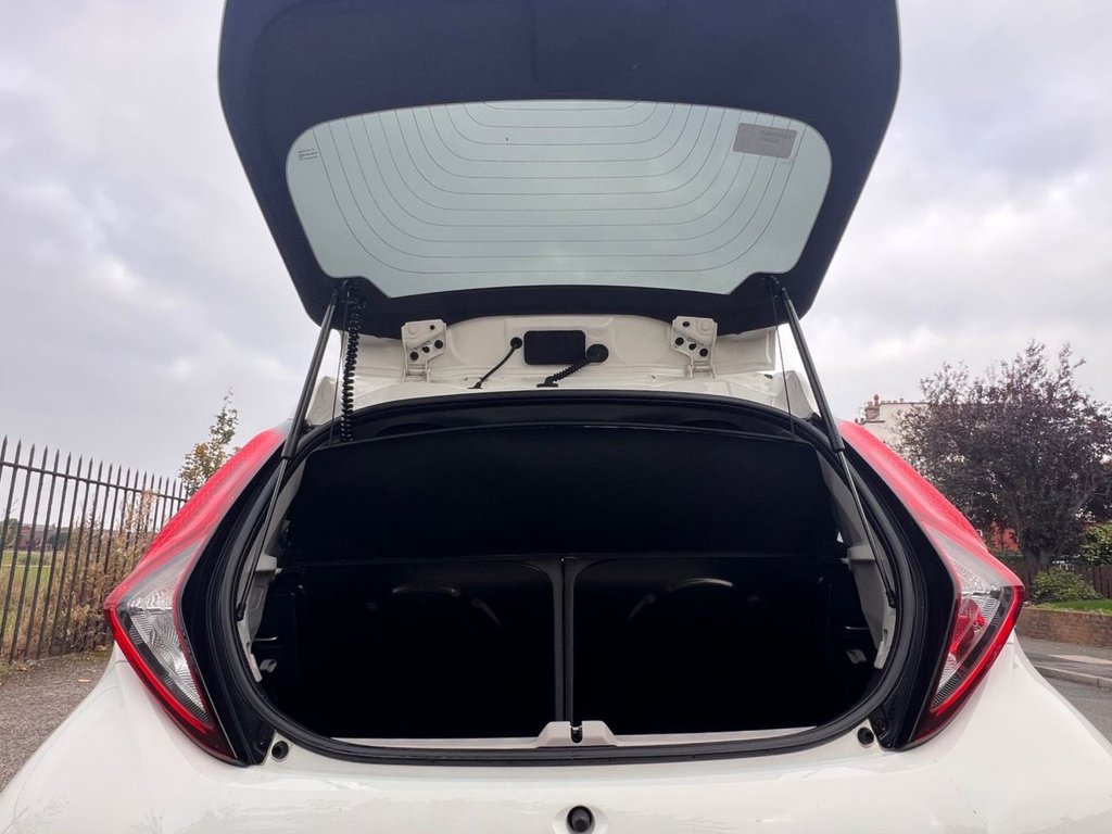 Used Toyota AYGO 2019 for sale - 76245306: Photo 14