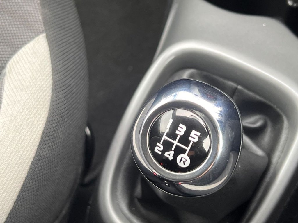 Used Toyota AYGO 2019 for sale - 76245306: Photo 19