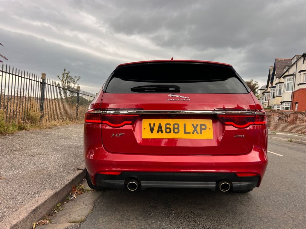 Used Jaguar XF 2019 for sale - 76105558: Photo 11