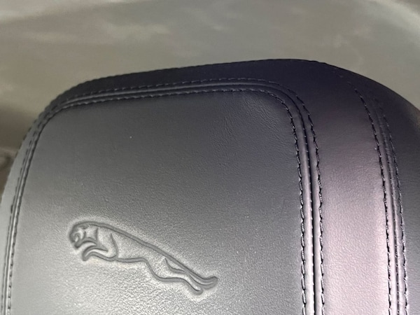 Used Jaguar XF 2019 for sale - 76105558: Photo 14