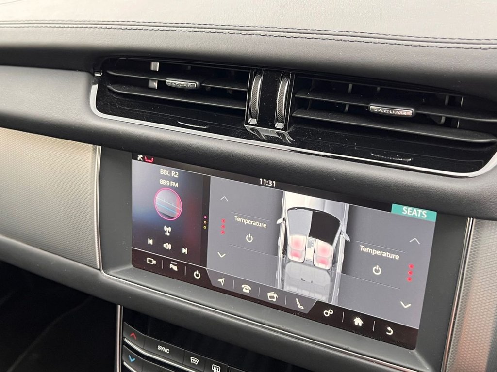 Used Jaguar XF 2019 for sale - 76105558: Photo 23