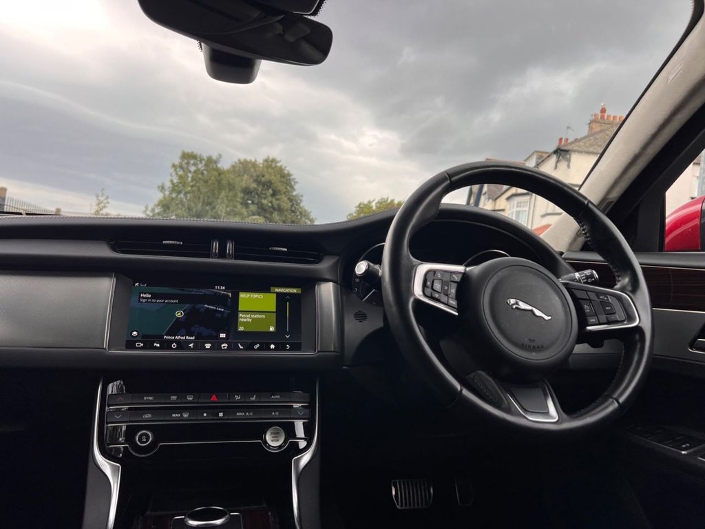 Used Jaguar XF 2019 for sale - 76105558: Photo 29