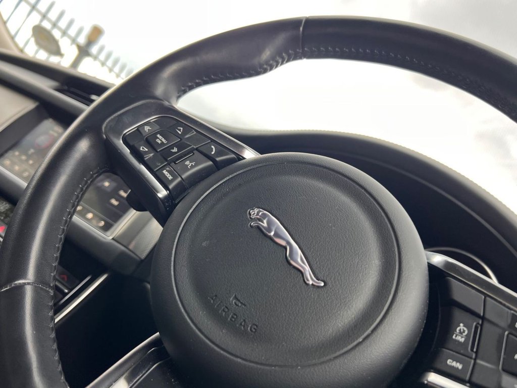 Used Jaguar XF 2019 for sale - 76105558: Photo 31