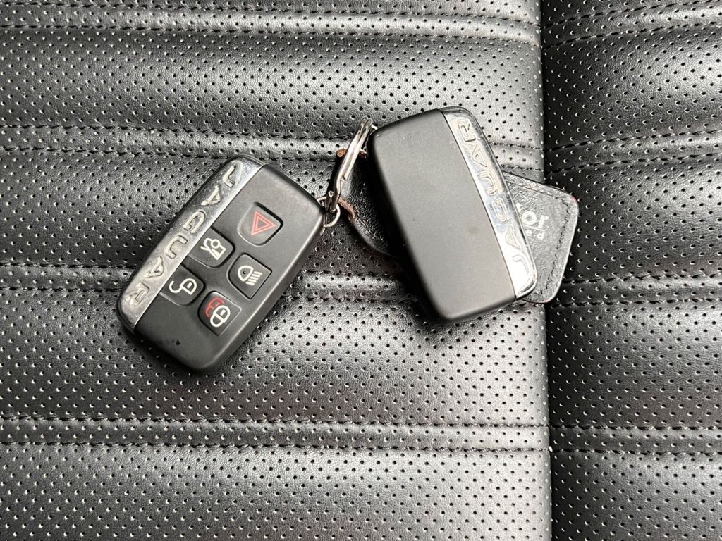 Used Jaguar XF 2019 for sale - 76105558: Photo 34