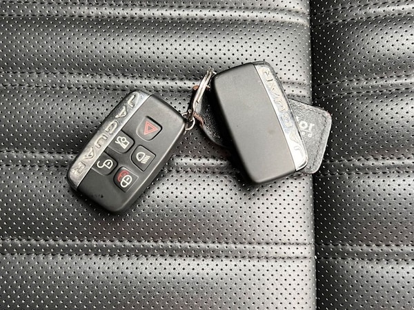 Used Jaguar XF 2019 for sale - 76105558: Photo 34