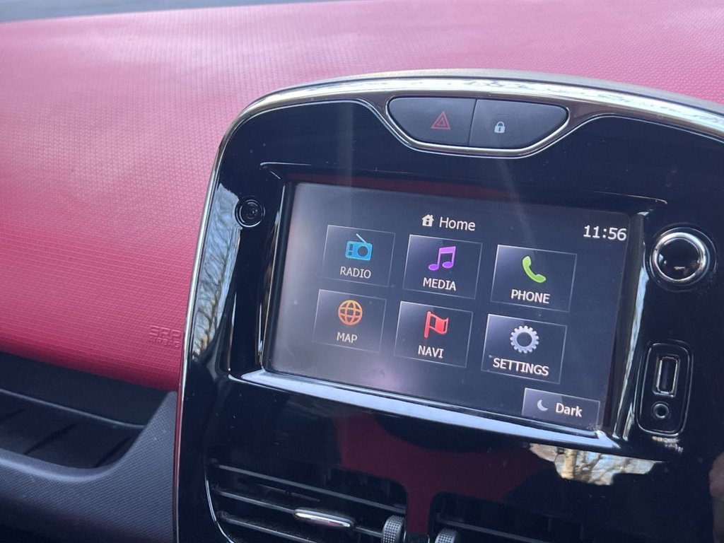 Used Renault Clio 2015 for sale - 77636815: Photo 13