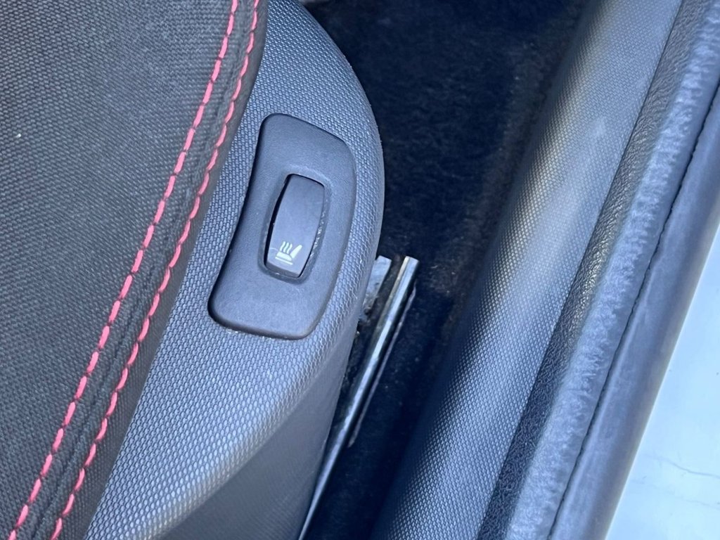 Used Renault Clio 2015 for sale - 77636815: Photo 15