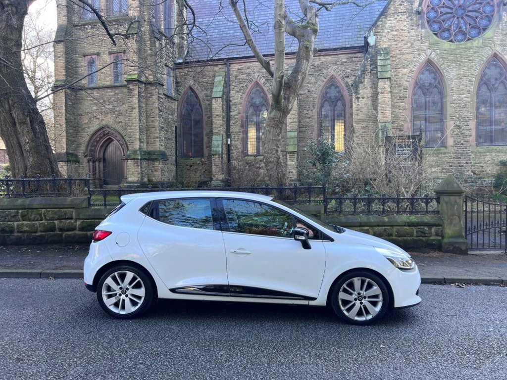 Used Renault Clio 2015 for sale - 77636815: Photo 3