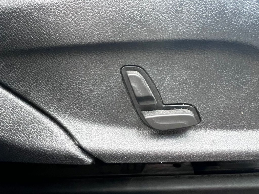 Used Mercedes-Benz GLC 2022 for sale - 77499097: Photo 25