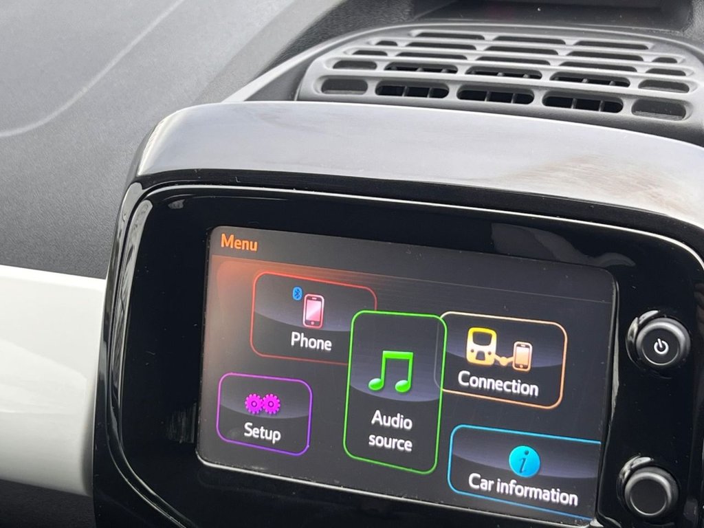 Used Toyota AYGO 2017 for sale - 76386298: Photo 21