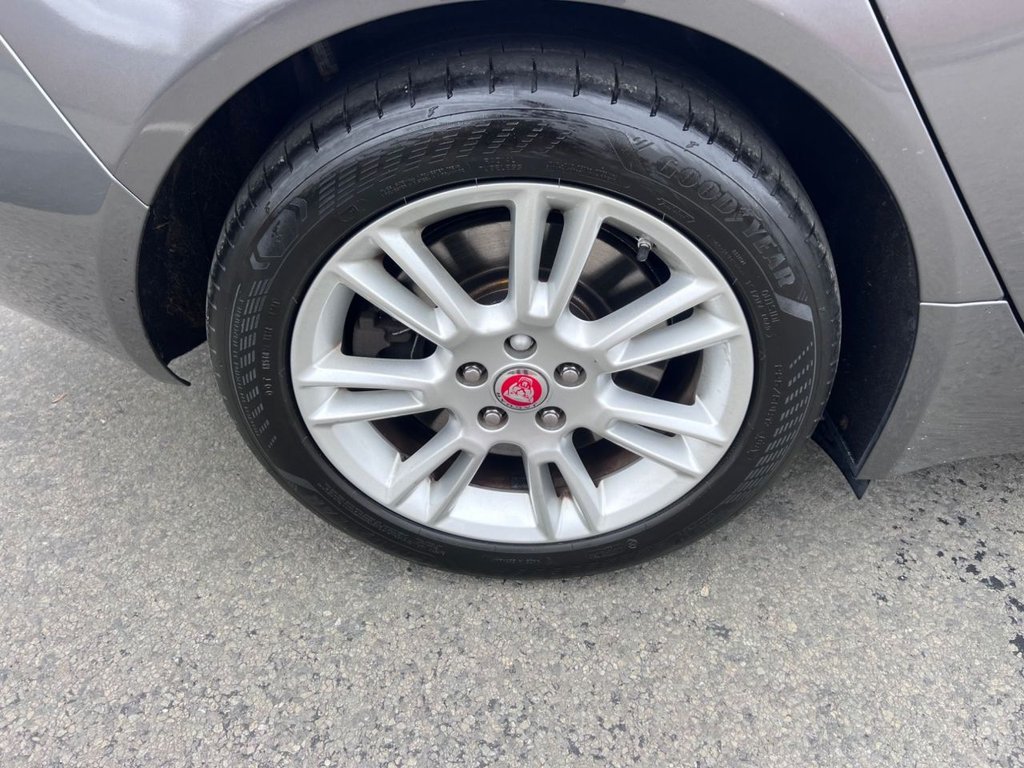 Used Jaguar XE 2017 for sale - 77642822: Photo 16