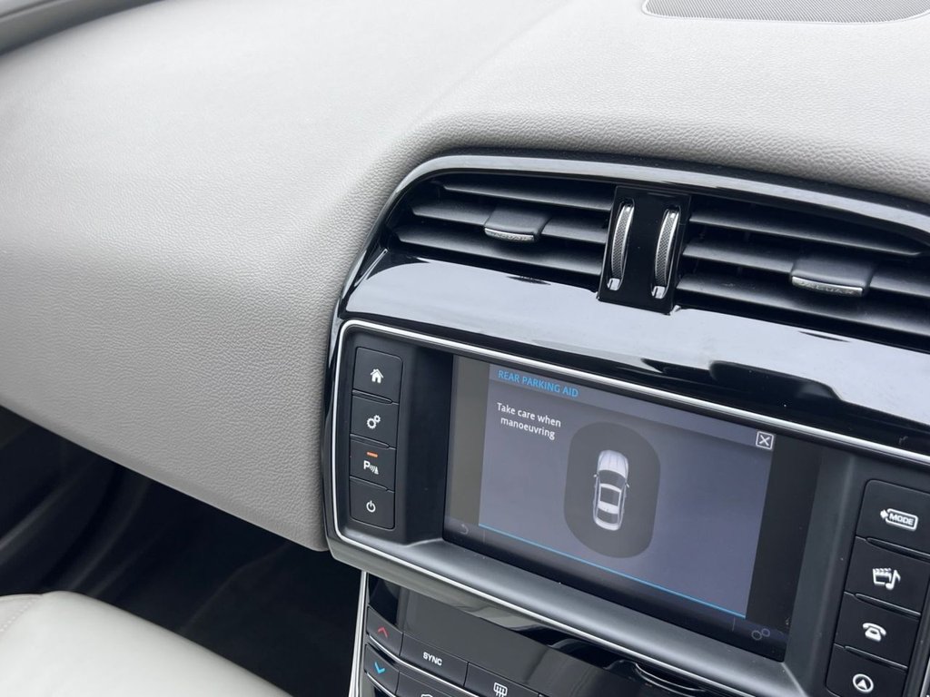 Used Jaguar XE 2017 for sale - 77642822: Photo 23