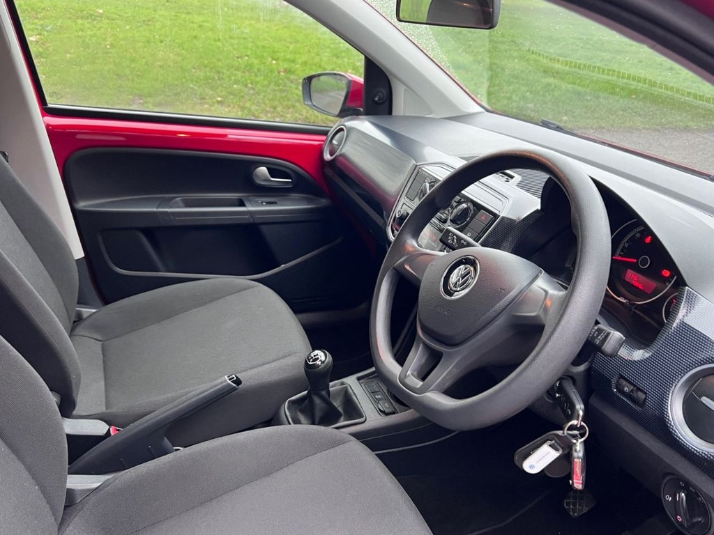 Used Volkswagen up! 2018 for sale - 77451773: Photo 2