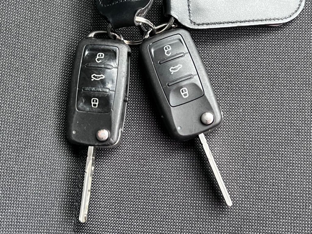 Used Volkswagen up! 2018 for sale - 77451773: Photo 28