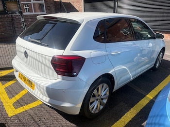 Used Volkswagen Polo 2020 for sale - 78350550: Photo