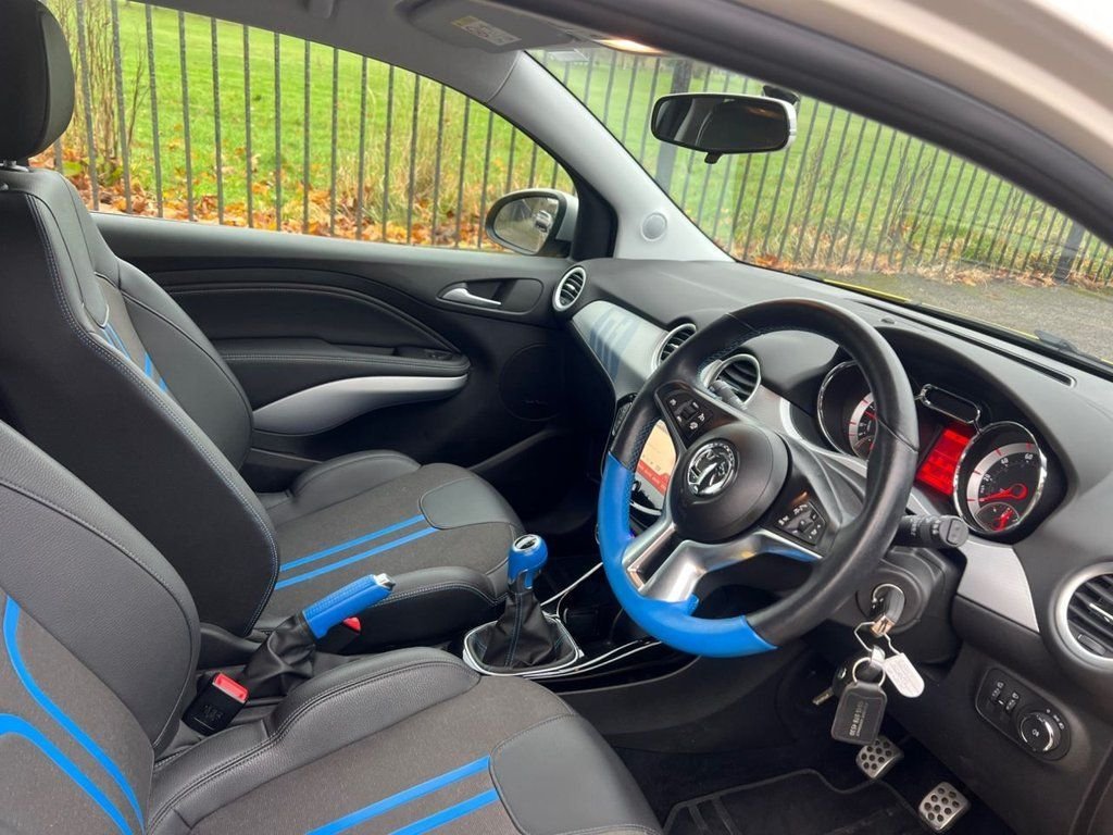 Used Vauxhall ADAM 2017 for sale - 76867590: Photo 2