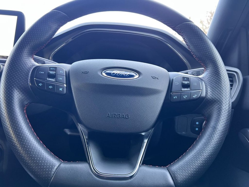 Used Ford Focus 2021 for sale - 76973686: Photo 23