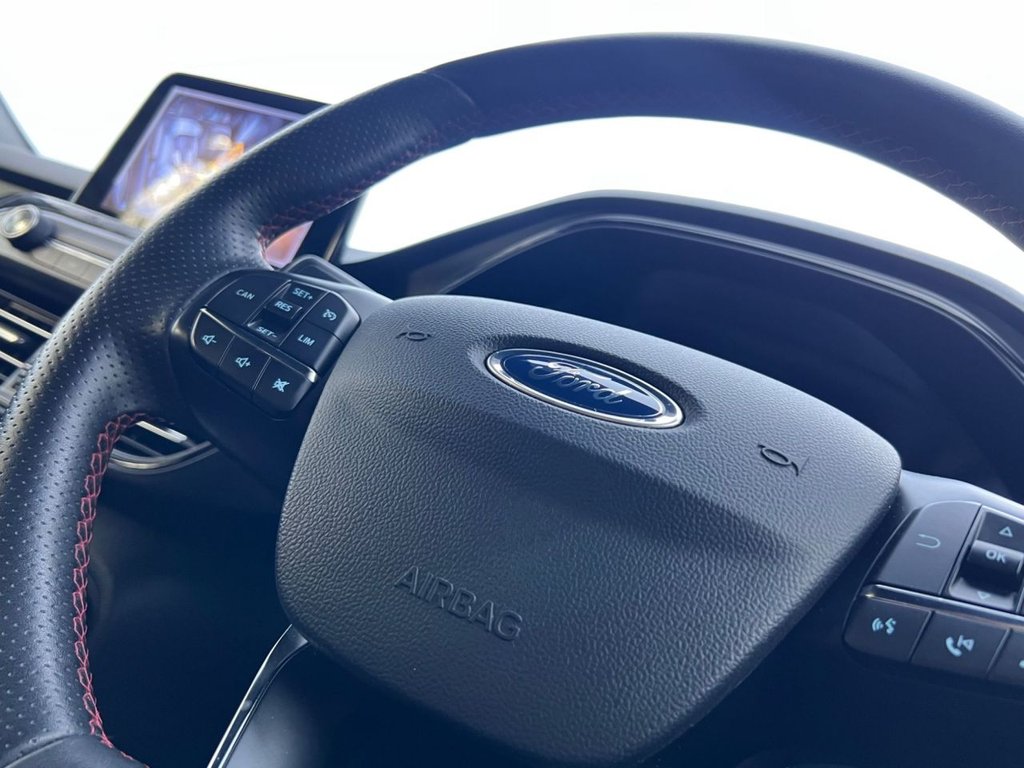 Used Ford Focus 2021 for sale - 76973686: Photo 24