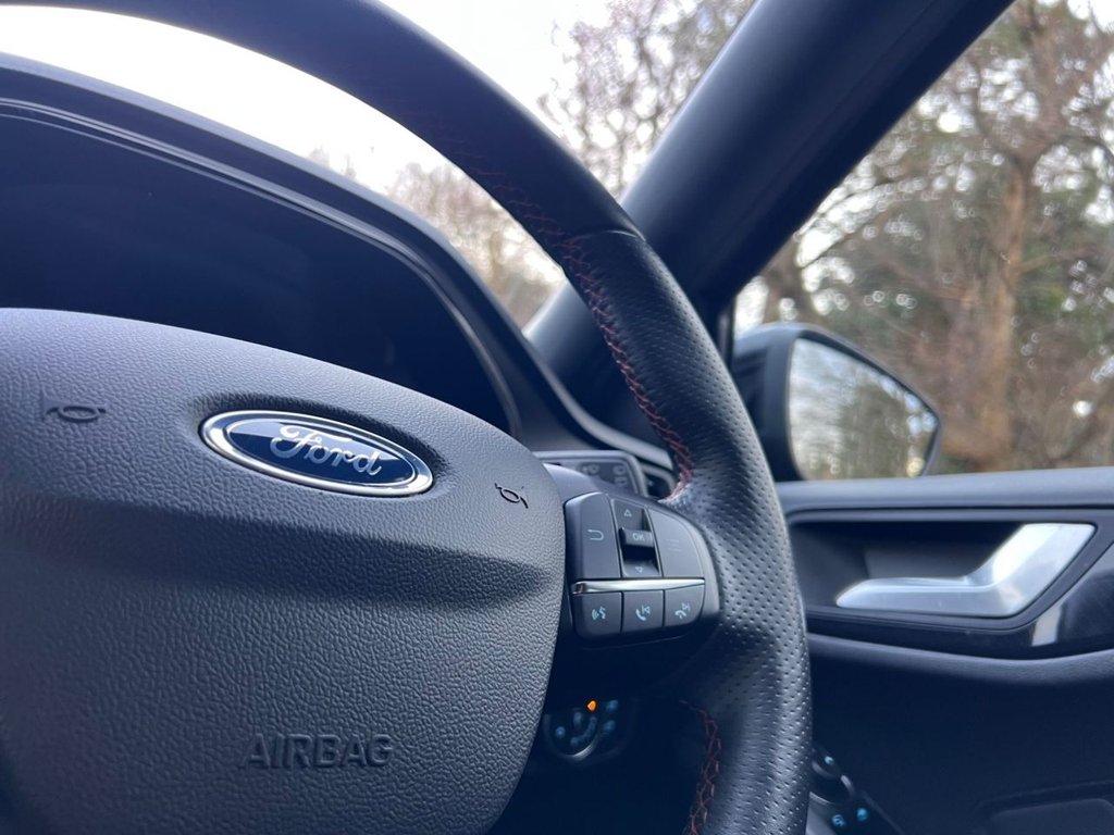 Used Ford Focus 2021 for sale - 76973686: Photo 25